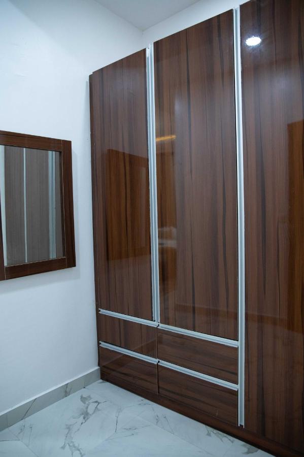 Kay'S Comfort Place Lekki Exteriör bild